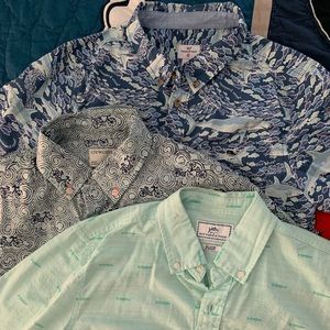 Boys 3 piece bundle~ short sleeve button downs